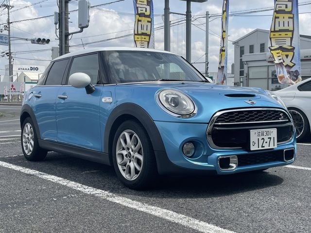 Bmw MINI 2016-01 3301-2