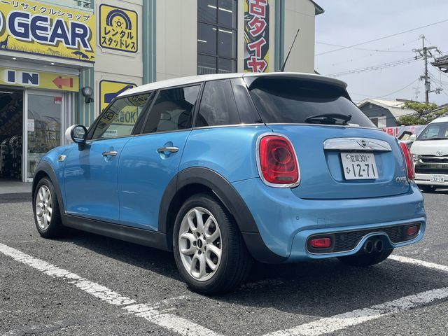 Bmw MINI 2016-01 3301-6