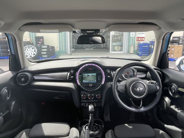 Bmw MINI 2016-01 3301-19