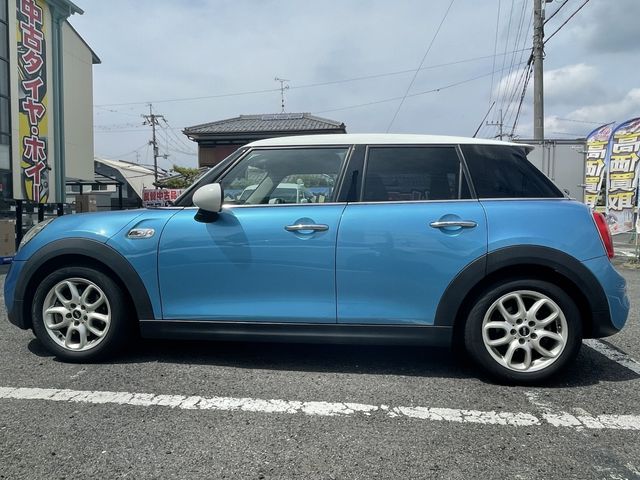 Bmw MINI 2016-01 3301-7