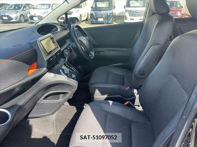 Toyota SIENTA 2018-08 385174-16