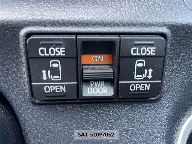 Toyota SIENTA 2018-08 385174-4
