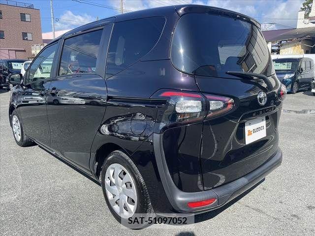 Toyota SIENTA 2018-08 385174-14