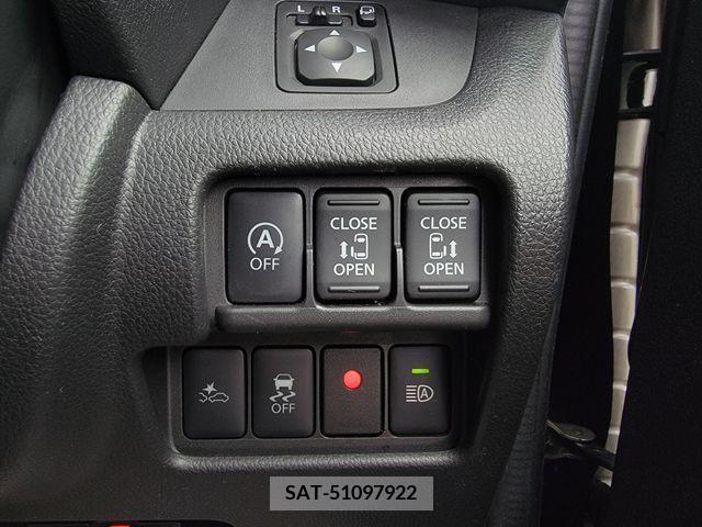 Nissan ROOX 2017-11 323856-11