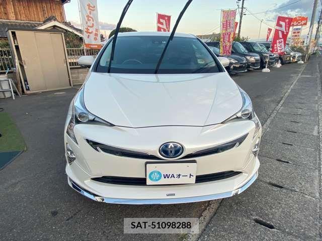 Toyota PRIUS 2018-08 281779-16