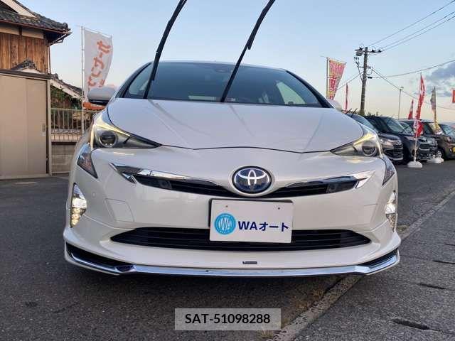 Toyota PRIUS 2018-08 281779-17