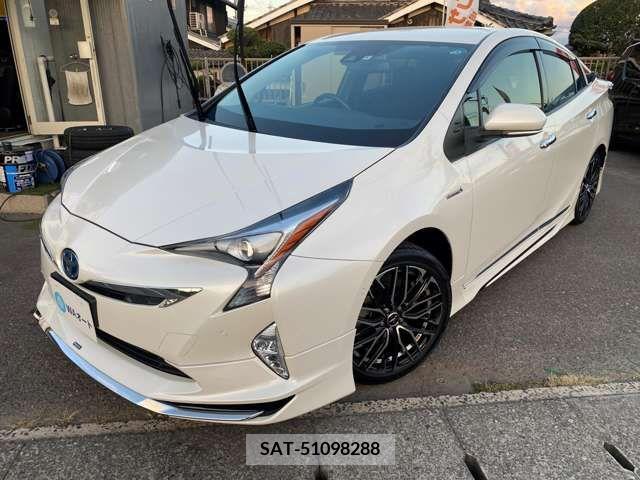 Toyota PRIUS 2018-08 281779-5
