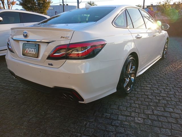 Toyota CROWN SEDAN 2018-12 17115-6