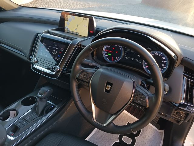 Toyota CROWN SEDAN 2018-12 17115-10