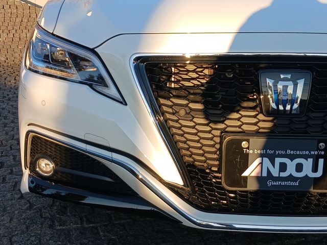 Toyota CROWN SEDAN 2018-12 17115-5
