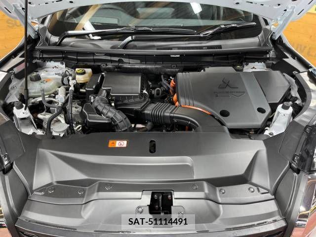 Mitsubishi OUTLANDER PHEV 2023-07 303901-17