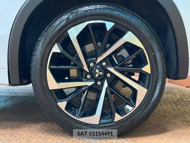 Mitsubishi OUTLANDER PHEV 2023-07 303901-19