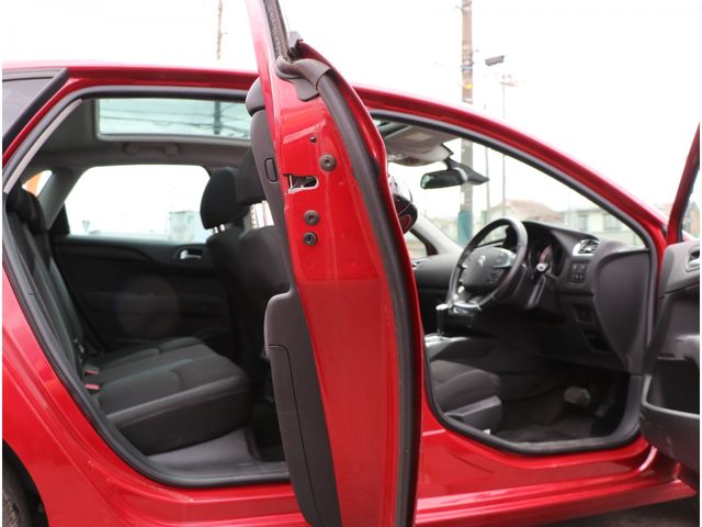 Citroen C4 2016-04 8660-12