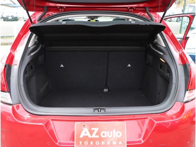 Citroen C4 2016-04 8660-16