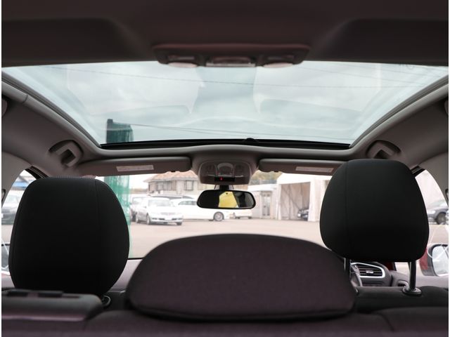 Citroen C4 2016-04 8660-17