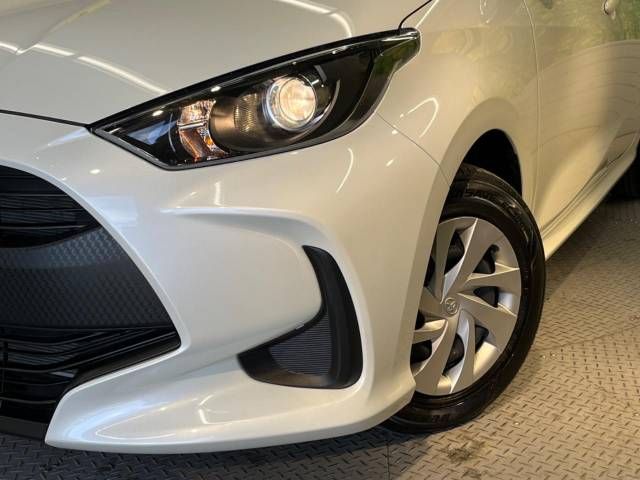 Toyota YARIS 2022-07 27434-12