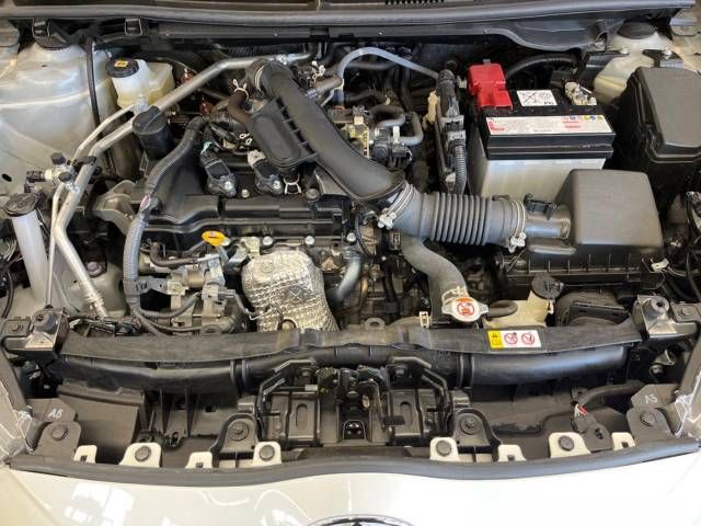 Toyota YARIS 2022-07 27434-18
