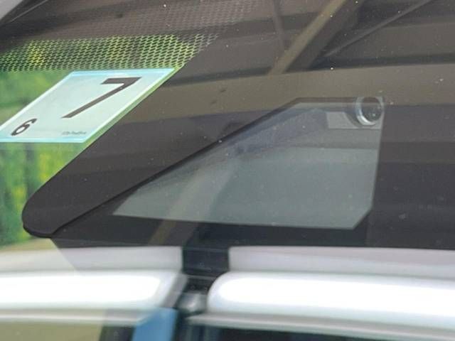 Toyota YARIS 2022-07 27434-2