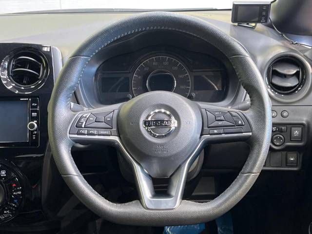 Nissan NOTE 2018-02 14433-11