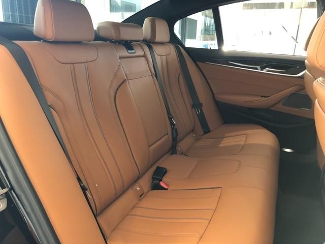 Bmw 5 SERIES 2023-01 16834-12