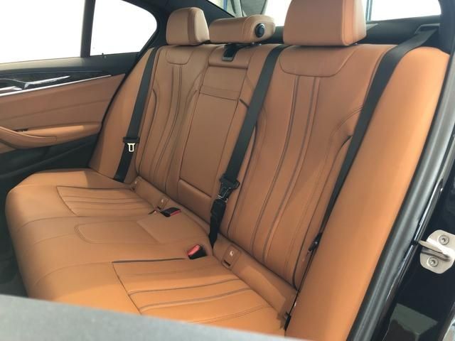 Bmw 5 SERIES 2023-01 16834-11