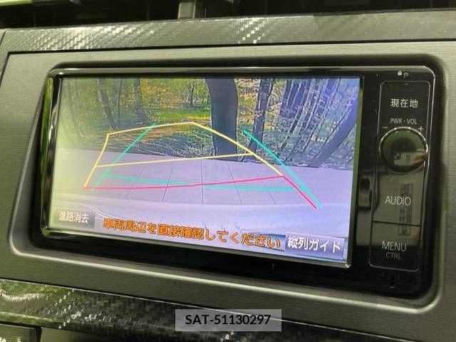 Toyota PRIUS 2015-07 221881-3