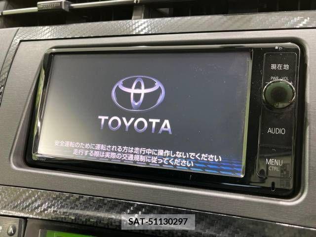 Toyota PRIUS 2015-07 221881-2