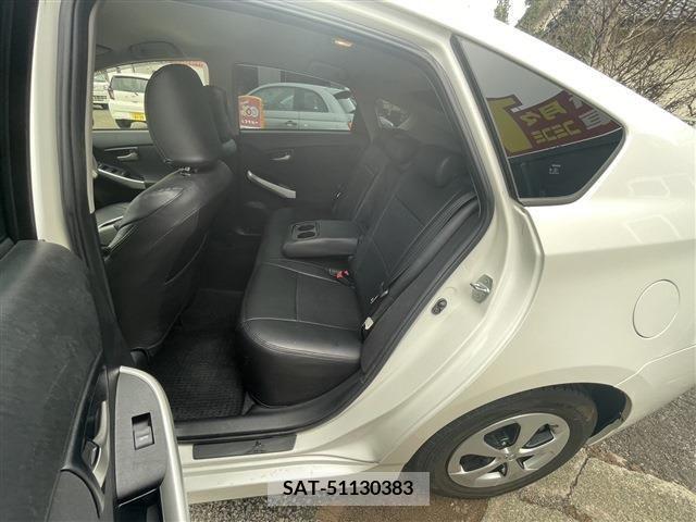Toyota PRIUS 2013-04 247809-9