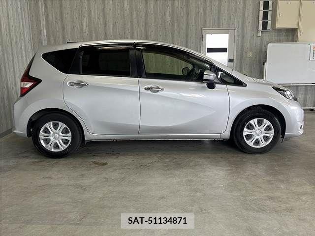 Nissan NOTE 2017-03 256937-6
