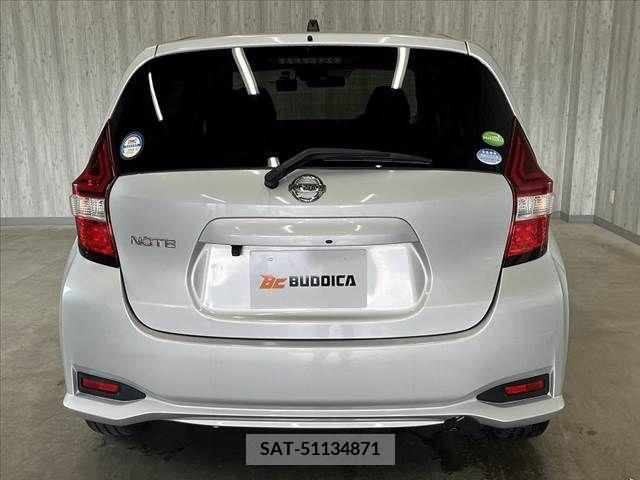 Nissan NOTE 2017-03 256937-8