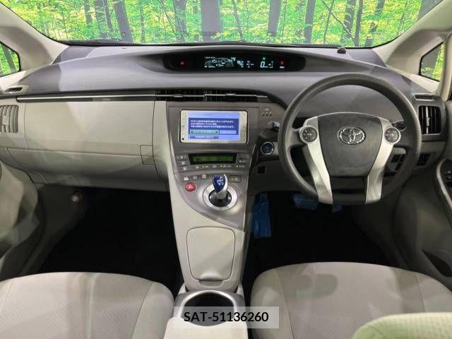 Toyota PRIUS 2013-05 340010-1