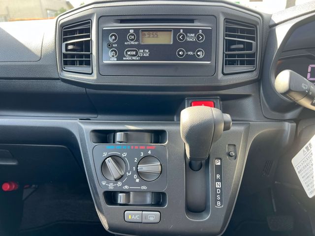 Daihatsu MIRA ES 2018-09 12568-21