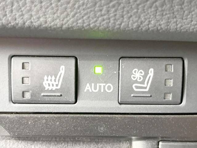 Lexus ES 2019-01 27367-9