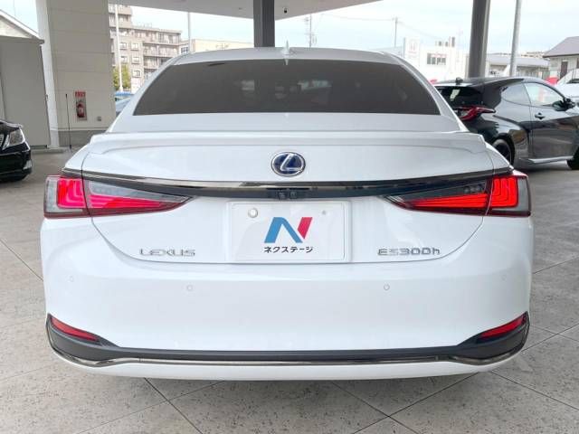 Lexus ES 2019-01 27367-18