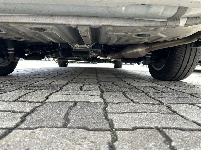 Toyota VOXY 2023-04 186265-28