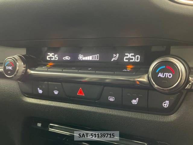 Mazda CX-30 2022-01 325456-7
