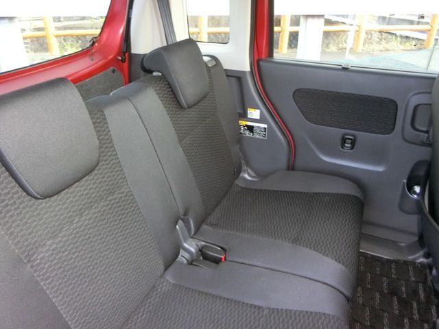 Suzuki SPACIA 2015-02 25018-11
