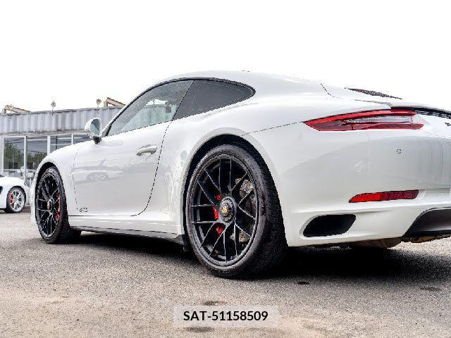 Porsche 911 2019-03 281511-12