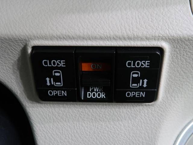Toyota SIENTA 2016-06 16294-5