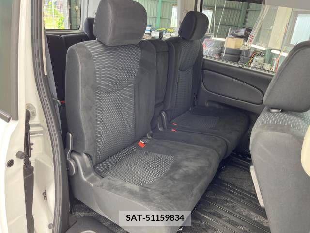 Nissan SERENA 2011-01 327453-9