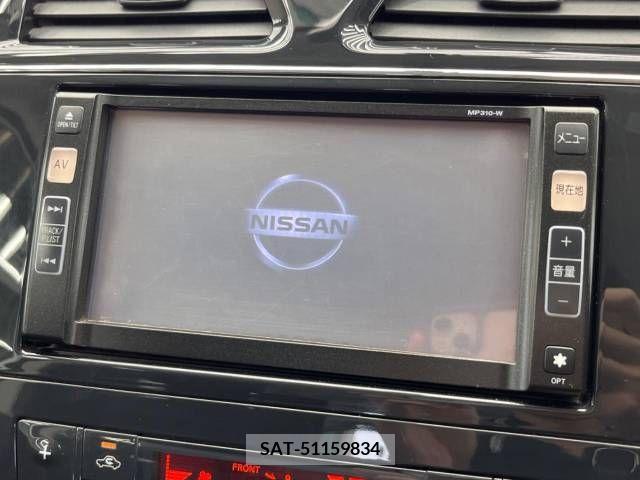 Nissan SERENA 2011-01 327453-3