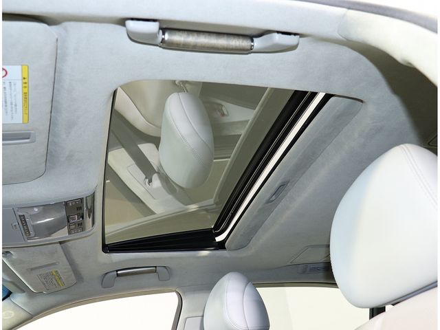 Lexus LS 2012-05 184089-7