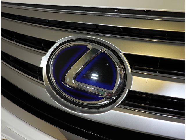 Lexus LS 2012-05 184089-22
