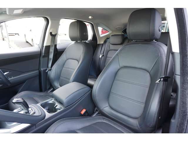 Jaguar E-PACE 2020-01 181121-7