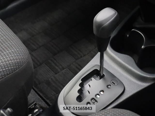 Toyota VITZ 2017-08 288578-9