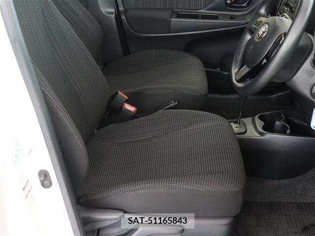 Toyota VITZ 2017-08 288578-11