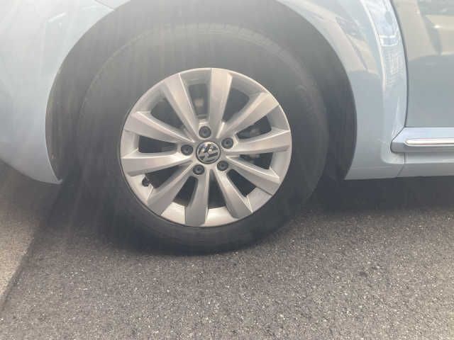 VolksWagen THE BEETLE 2013-04 20832-6