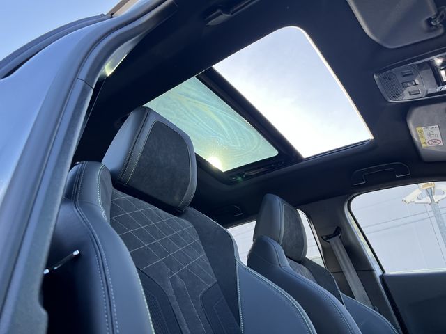 Peugeot 2008 2022-11 24167-1
