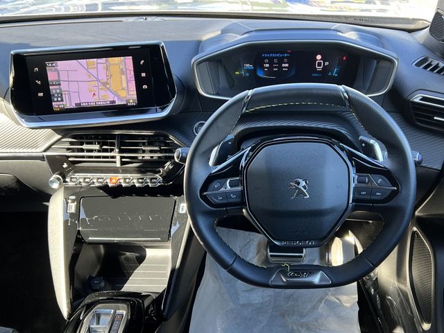 Peugeot 2008 2022-11 24167-5
