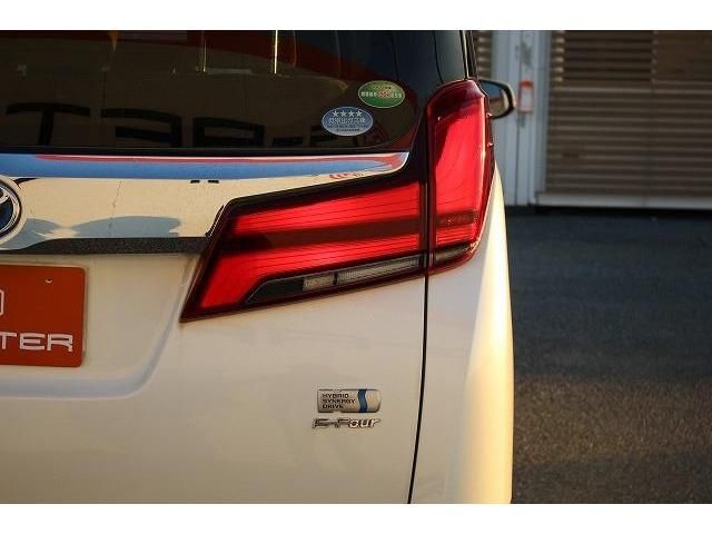 Toyota ALPHARD HYBRID 2018-11 190953-11